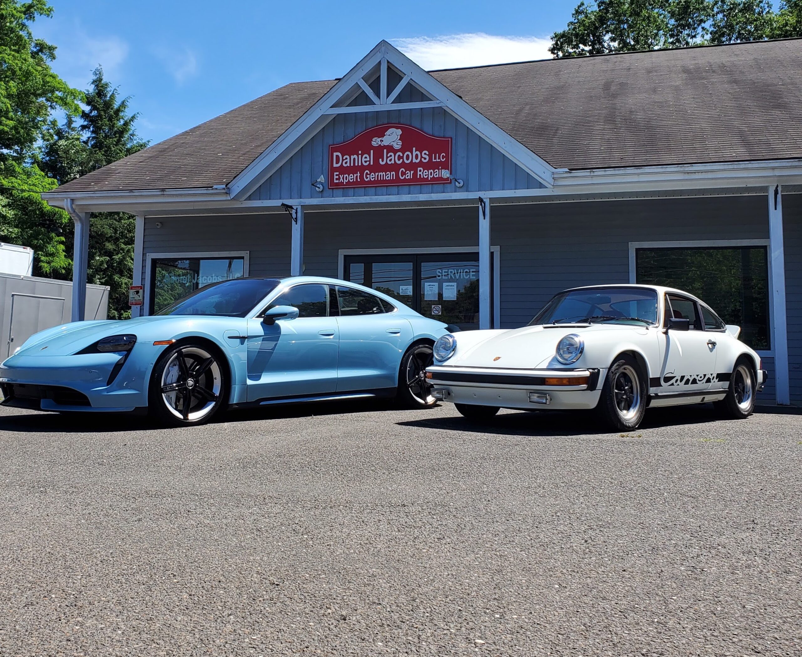 Daniel Jacobs LLC., the best repair shop for European autos in the Southbury area.
